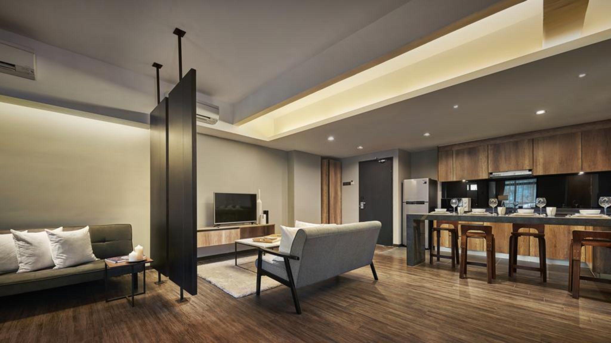 Tropics Eight Suites George Town Extérieur photo