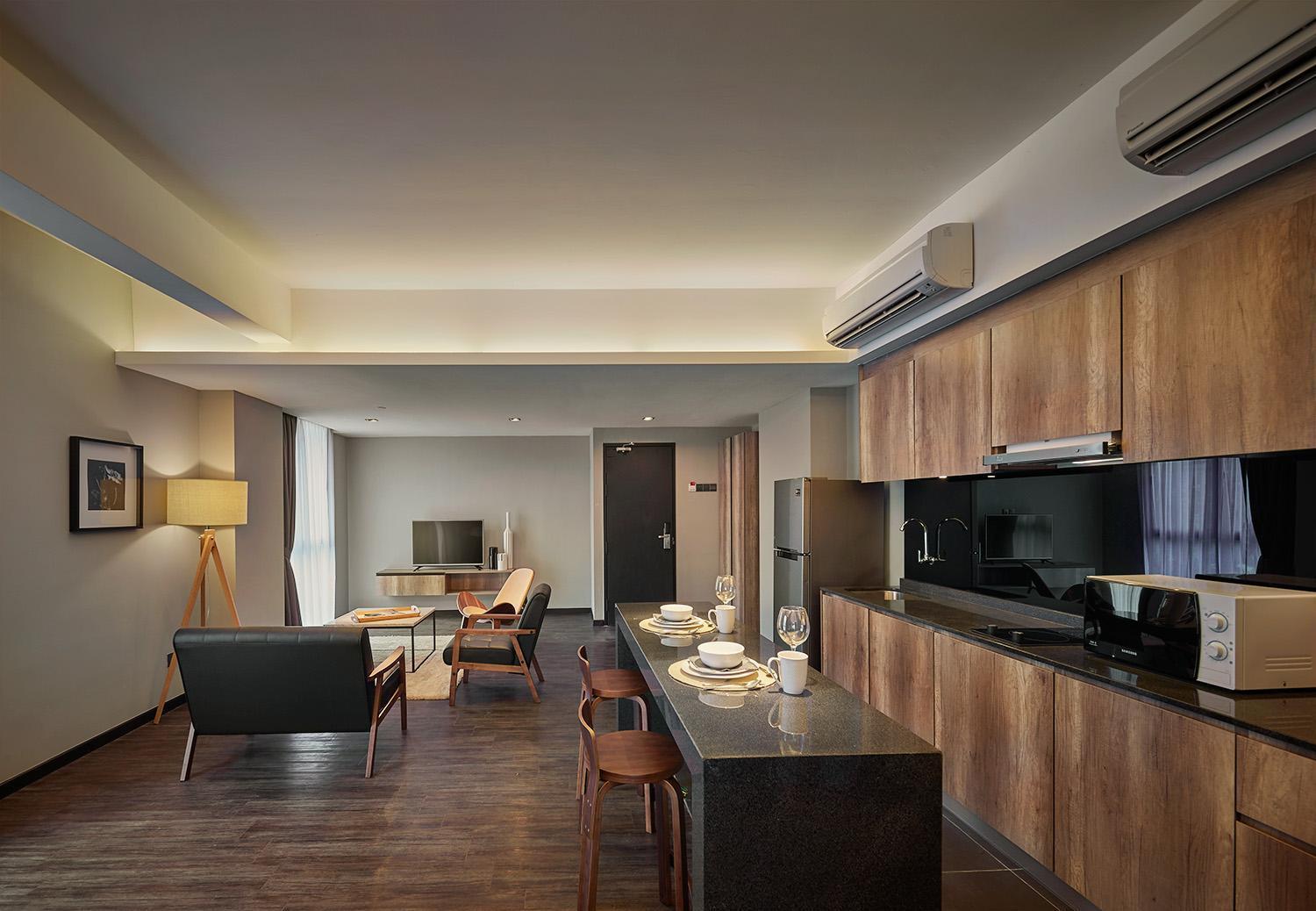 Tropics Eight Suites George Town Extérieur photo